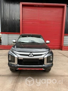 Mitsubishi New L200 Dakar dcab crs 4x4 2.4 aut