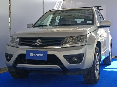 SUZUKI GRAND NOMADE (2017) bencina