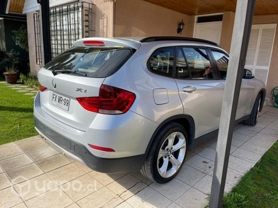 Bmw x1 sdrive18 2013