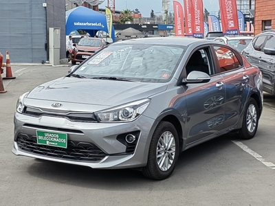 Kia Rio 4 Rio 4 Ex 1.4l 6at Full - 1891 2022 Usado en Macul