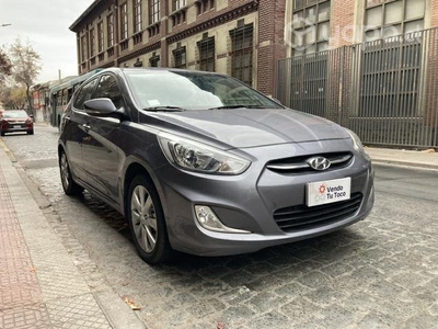 Hyundai Accent 1.5 RB 2017 único dueño