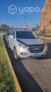 Hyundai tucson 2015