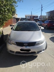 KIA Cerato - Excelentes Condiciones