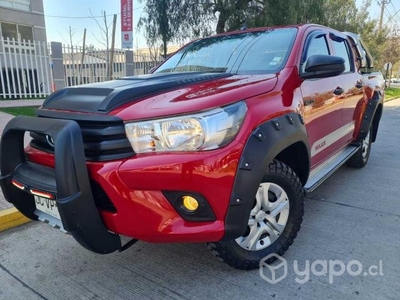 Toyota Hilux 2017 Sr 4x2 1 Dueño Recibo Vehiculo