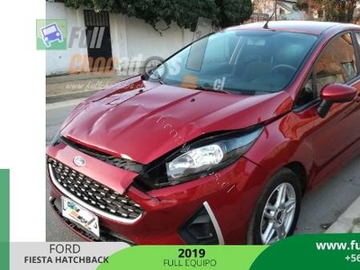 FORD FIESTA HATCH BACK 1.6 FULL EQUIPO AÑO 2019