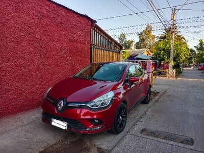 Vendo Renault Clio IV 1.2 , año 2019.