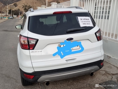 FORD ESCAPE SE 2019