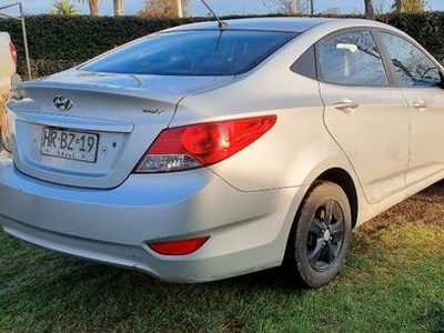 Hyundai accent 2014 diésel