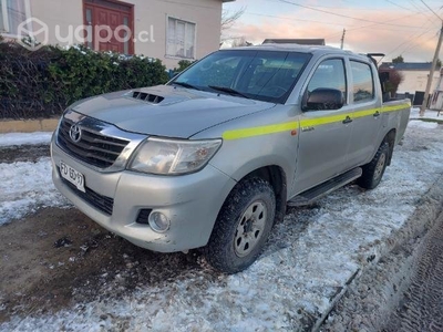 Toyota hilux 2013