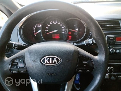 Kia rio 4 full