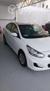 Hyundai accent automatico 2014