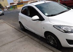 Mazda 2 Sport 2015 MT 1.5 Hatchback