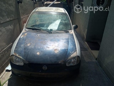 Chevrolet Corsa año 2002