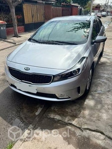 Kia Cerato 2018 MT AC ABS