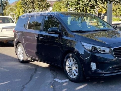 Kia Grand Carnival 2016