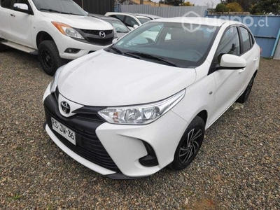 Toyota Yaris 2022 Automático