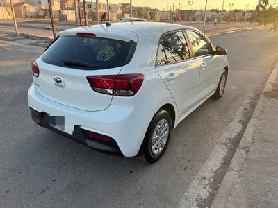 Kia rio 5