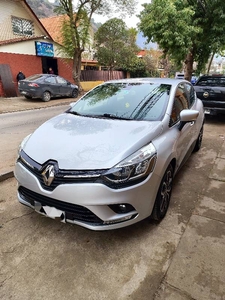 Renault clio 4 2019 en excelente condicion