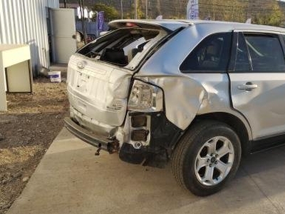 Ford edge 2015 aut chocado costado funcionando