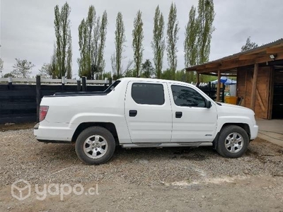 Camioneta Honda Redgeline 4X4