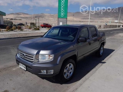 Honda ridgeline 2012