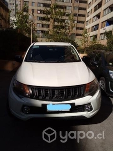 Mitsubishi l200 2018, versión work