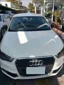AUDI A1 1.4 S-Tronic Atracttion Año 2012