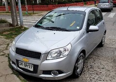 Aveo Hatchback impecable