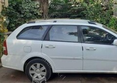 Chevrolet Optra Station Wagon año 2010