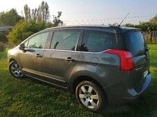 Dueño vende Peugeot 5008 1.6 Allure diesel