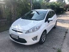 Ford Fiesta SES 2012