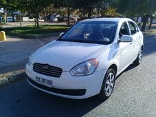 Hyundai accent 1.4 cc año 2011 en Linares
