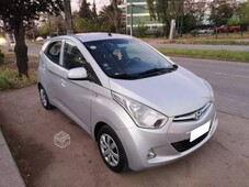 HYUNDAI EON año 2013 VERSION FULL, muy buen estado