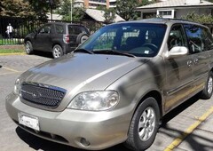 KIA Carnival LS