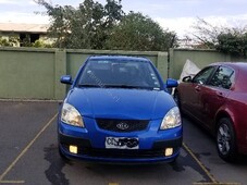 kia rio jb 2009 semifull 96 mil kms