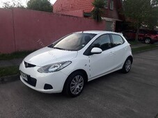 Mazda 2 impecable