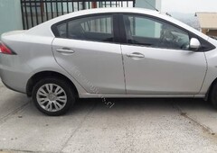Mazda 2, Modelo Sedán, Como Nuevo