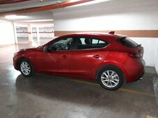 Mazda 3 hatchback 2015 vendo, única dueña