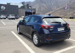 Mazda 3 SPORT 2.0 2017 solo 29mil kms
