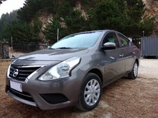 Nissan versa 2017