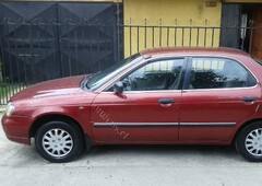 Suzuki Baleno GLX 1.6 año 2000