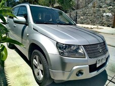 SUZUKI GRAND NOMADE 2.4 4WD 2010