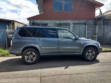 Suzuki grand nomade xl-7 4×4 