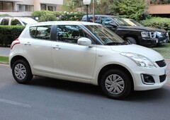 Suzuki Swift, única dueña, 13.000 kms.