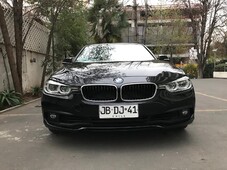 Vehiculos BMW 2017 318IA