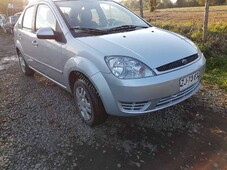 Vendo Auto Ford Fiesta Sedan 1.6