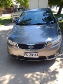 Vendo Auto Kia Cerato Full