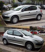 VENDO AUTO PEUGEOT 206 XR 1.6