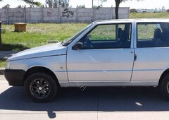 VENDO FIAT UNO 1.3cc AÑO 2004