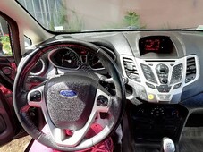 Vendo Ford Fiesta